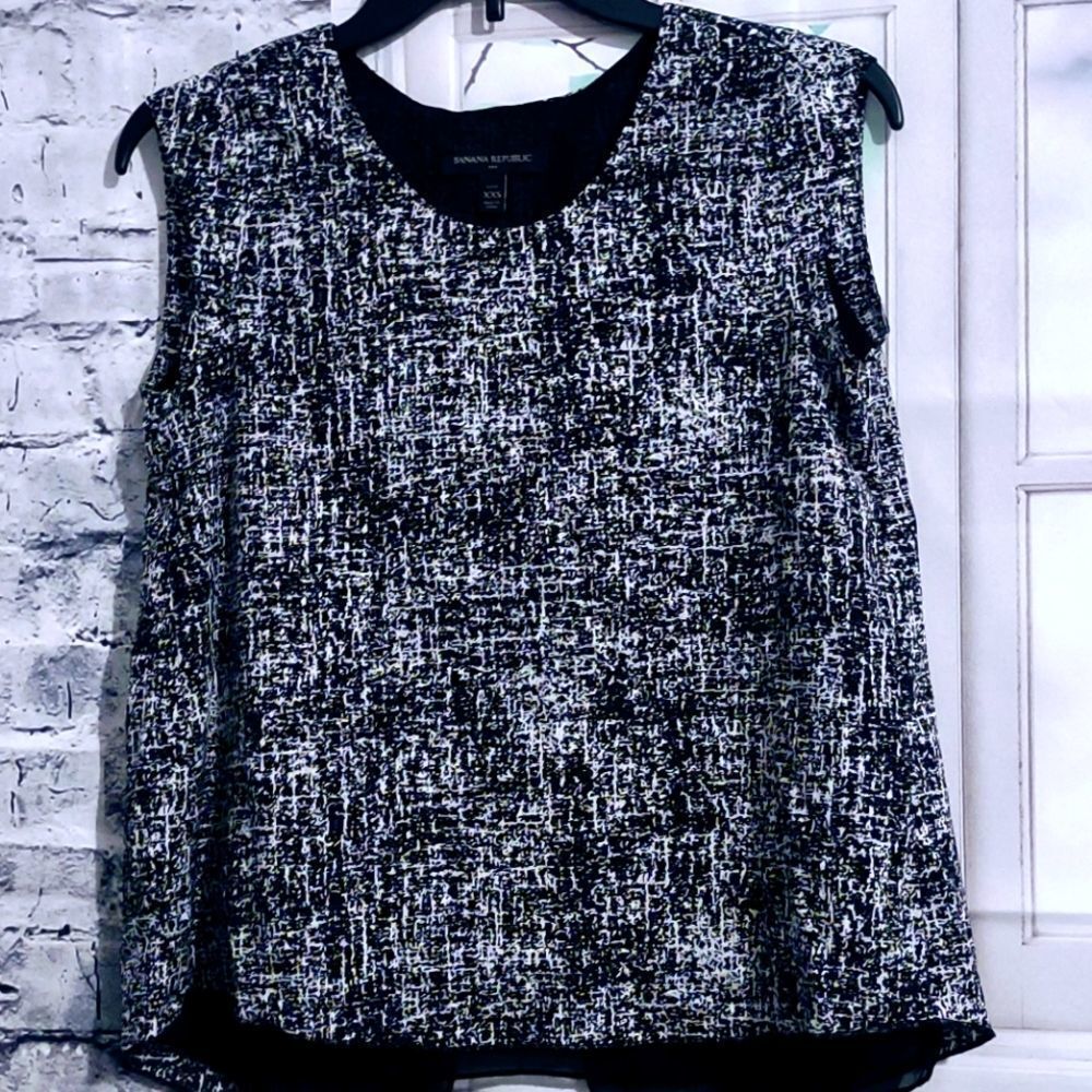 Banana republic criss CROSS OPEN BACK TUNIC SIZE XXS